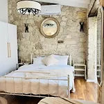 Sadele Hacimemis Homestay Cesme