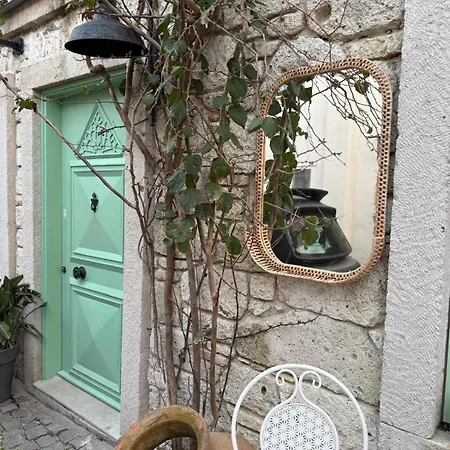 Sadele Hacimemis Homestay Cesme