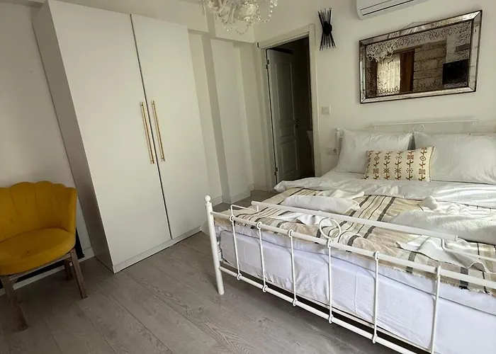 Sadele Hacimemis Çeşme